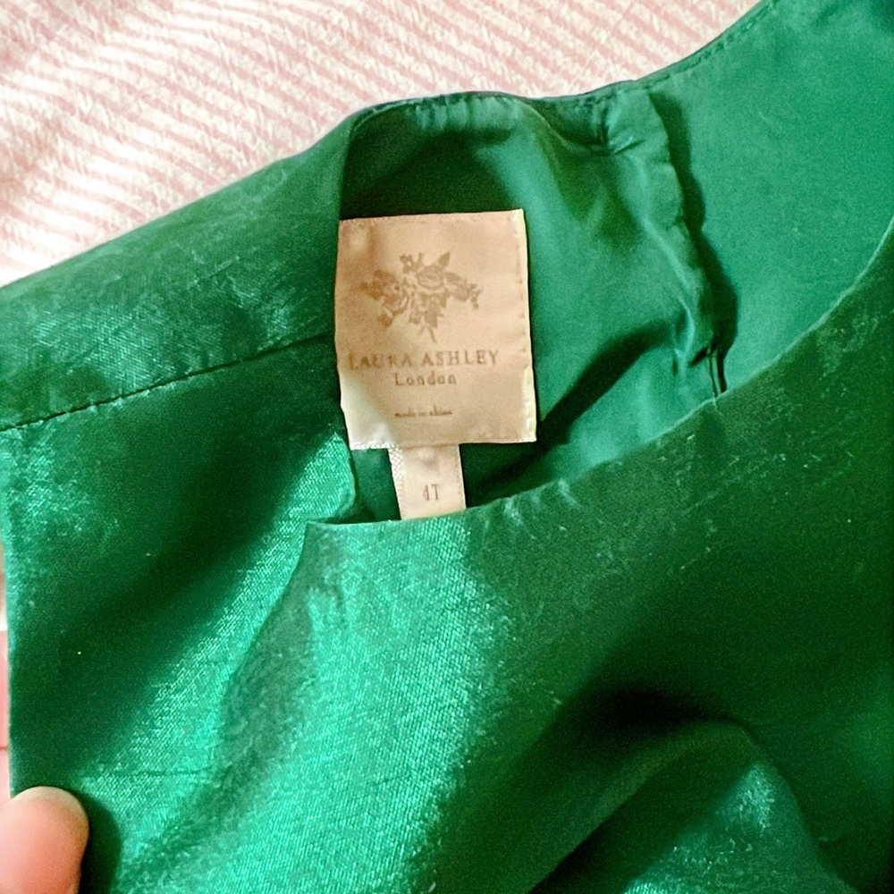 LAURA ASHLEY LONDON Holiday GIRLS LINED DRESS GREEN WITH RED PLAID TRIM Sz 4T - Picture 7 of 12